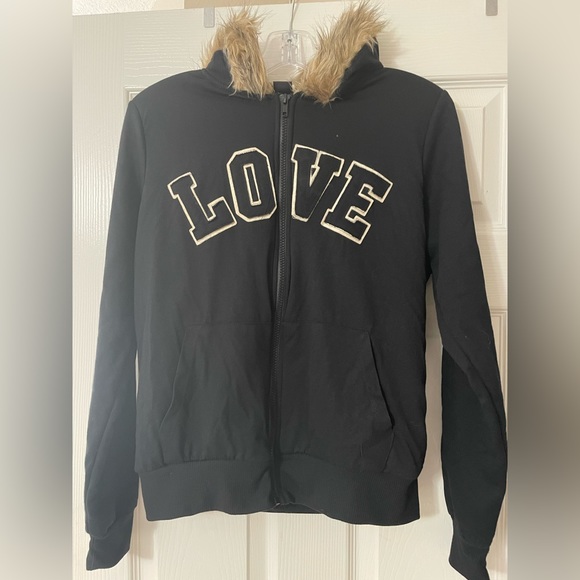Live to be Spoiled, zip up “LOVE”jacket - Picture 1 of 15